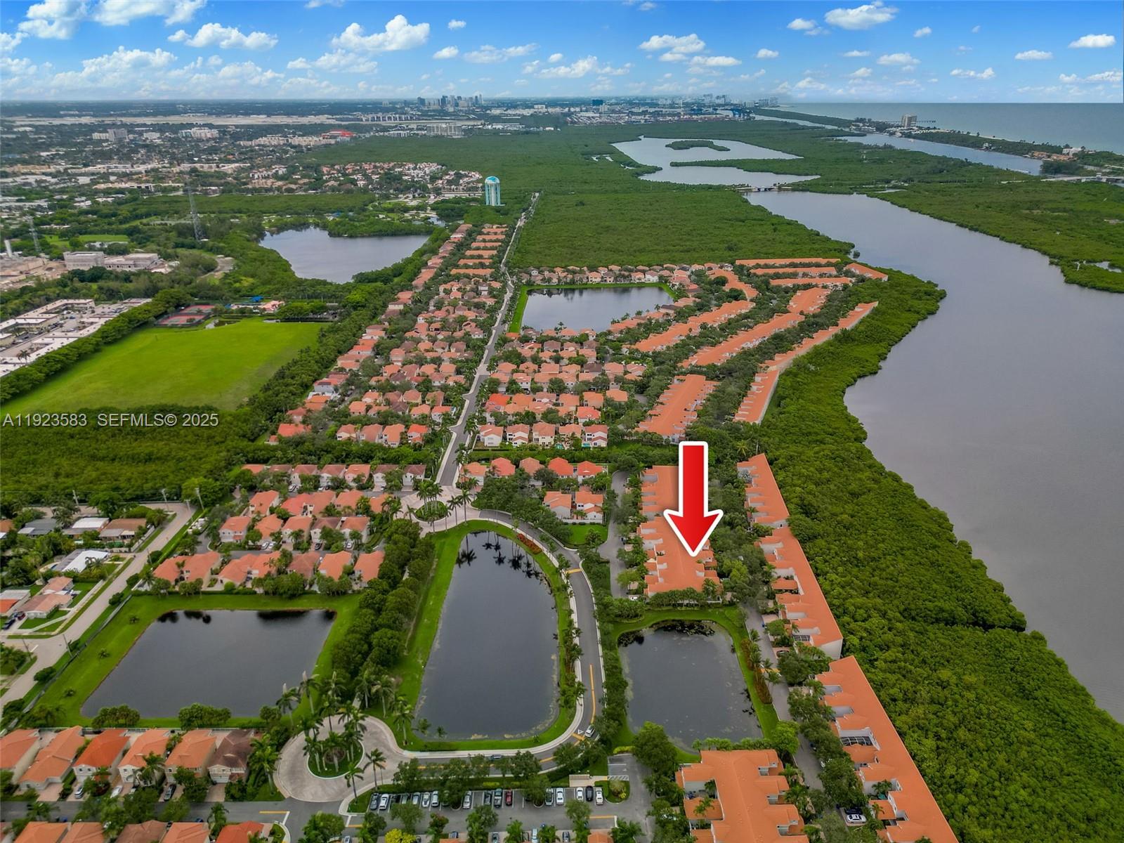 Photo of 1240 Weeping Willow Way  (1240), Hollywood, Florida, 33019 - 