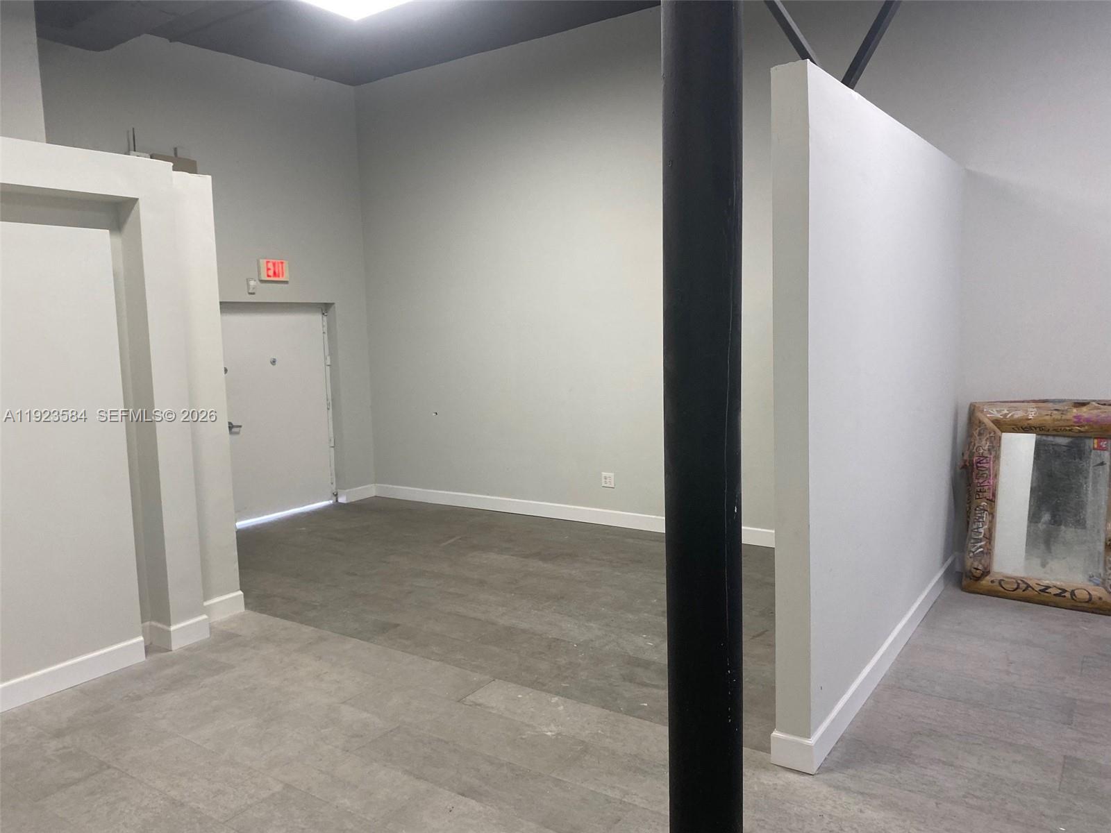 Подробнее / кв.футов $ 2026-02-28 0 Фото