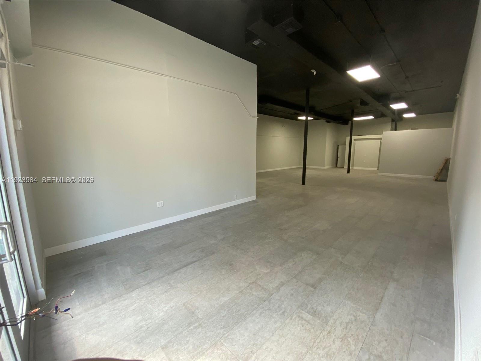 Подробнее / кв.футов $ 2026-02-28 0 Фото