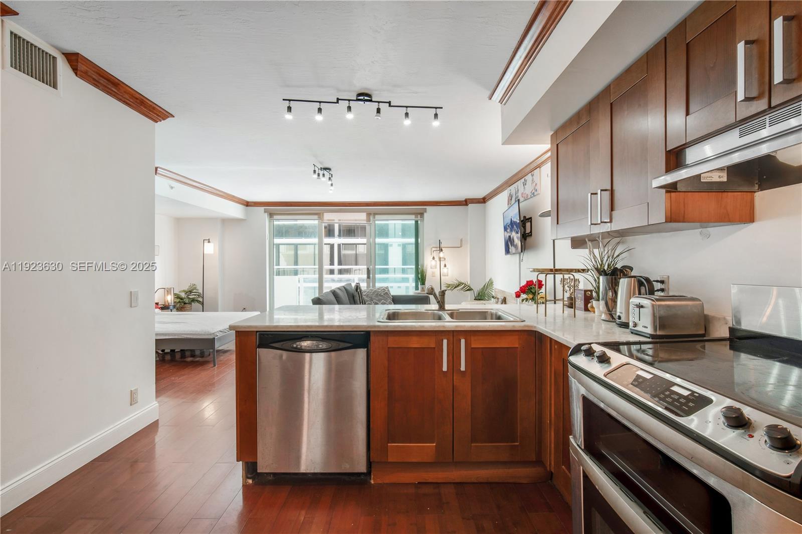 Photo of 9499 Collins Ave #1005, Surfside, Florida, 33154 -