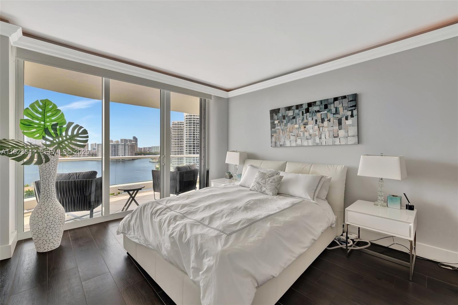 1701 2 / 3 2070 sq. ft. $ 2025-12-02 0 Photo