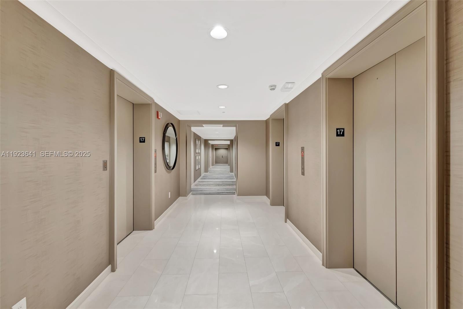 1701 2 / 3 2070 sq. ft. $ 2025-12-02 0 Photo