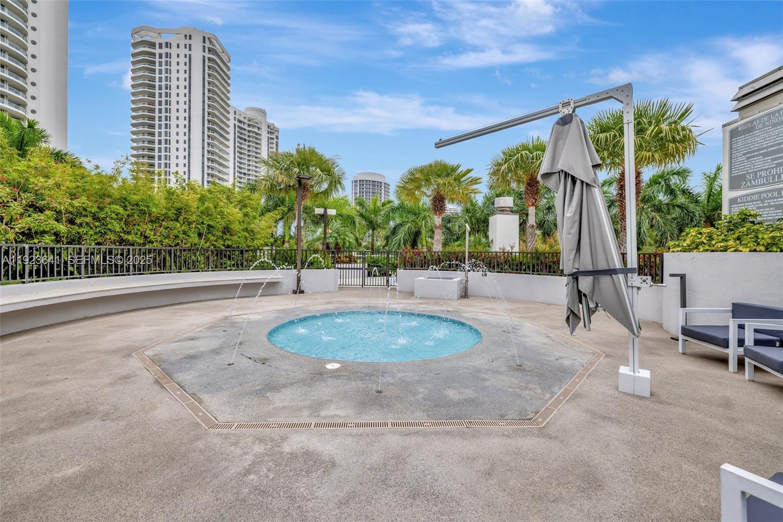 1701 2 / 3 2070 sq. ft. $ 2025-12-02 0 Photo