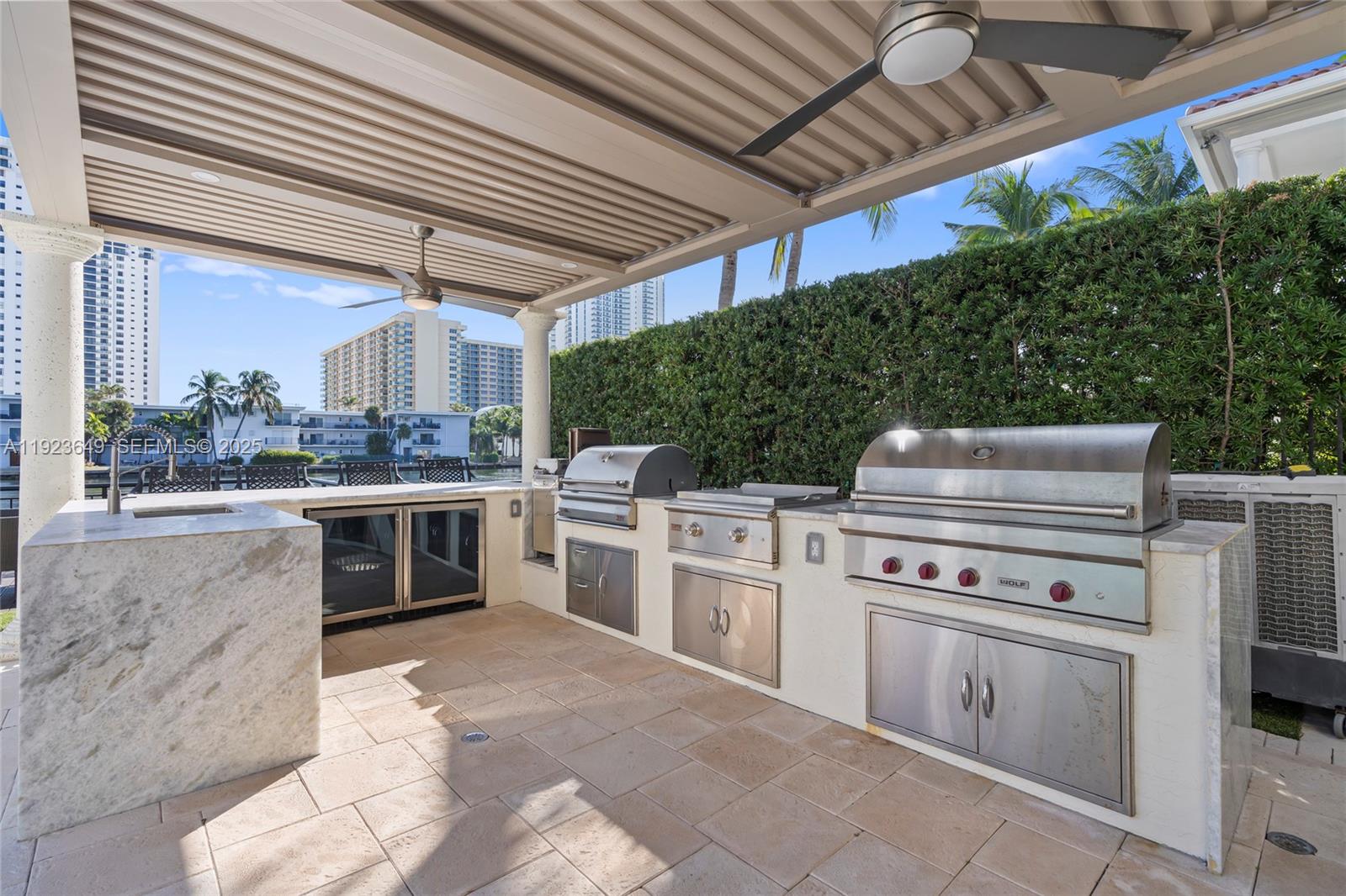 Photo of 1555 Windjammer Way (1555), Hollywood, Florida, 33019 -