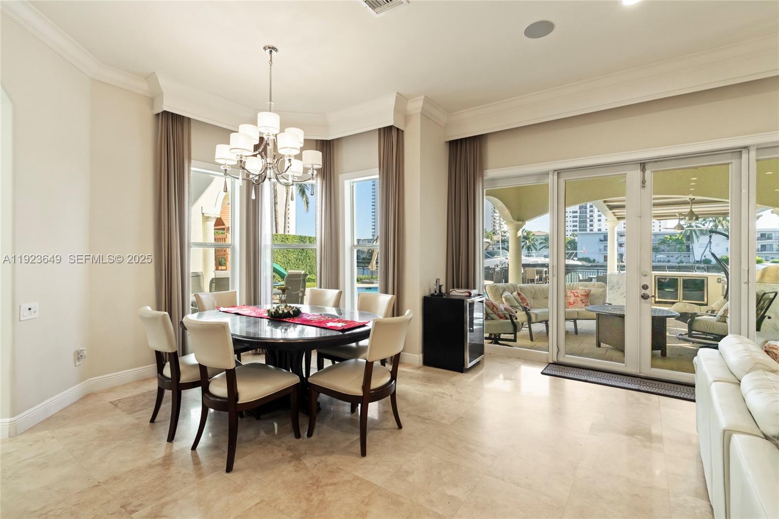 Photo of 1555 Windjammer Way (1555), Hollywood, Florida, 33019 -