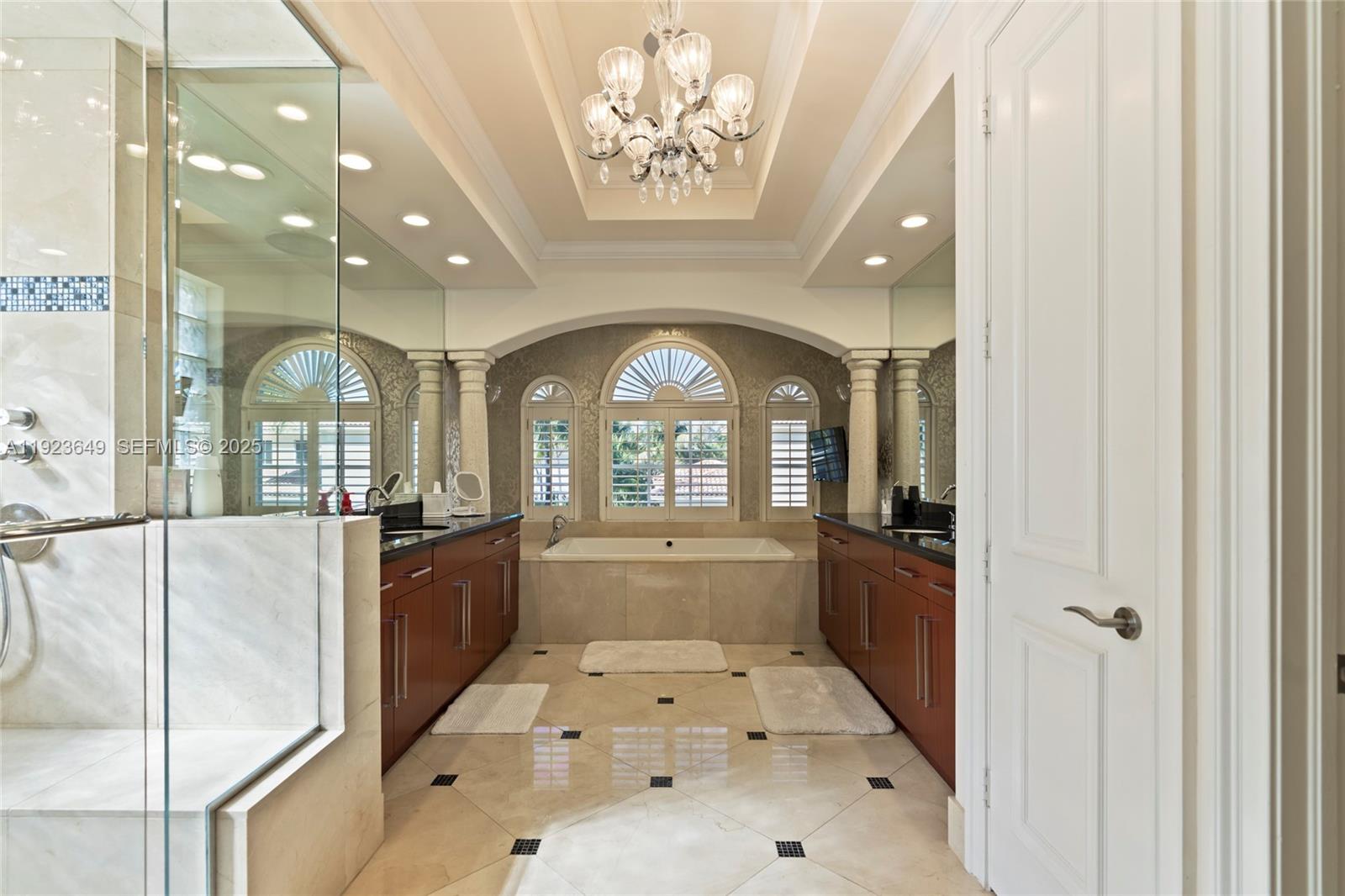 Photo of 1555 Windjammer Way (1555), Hollywood, Florida, 33019 -