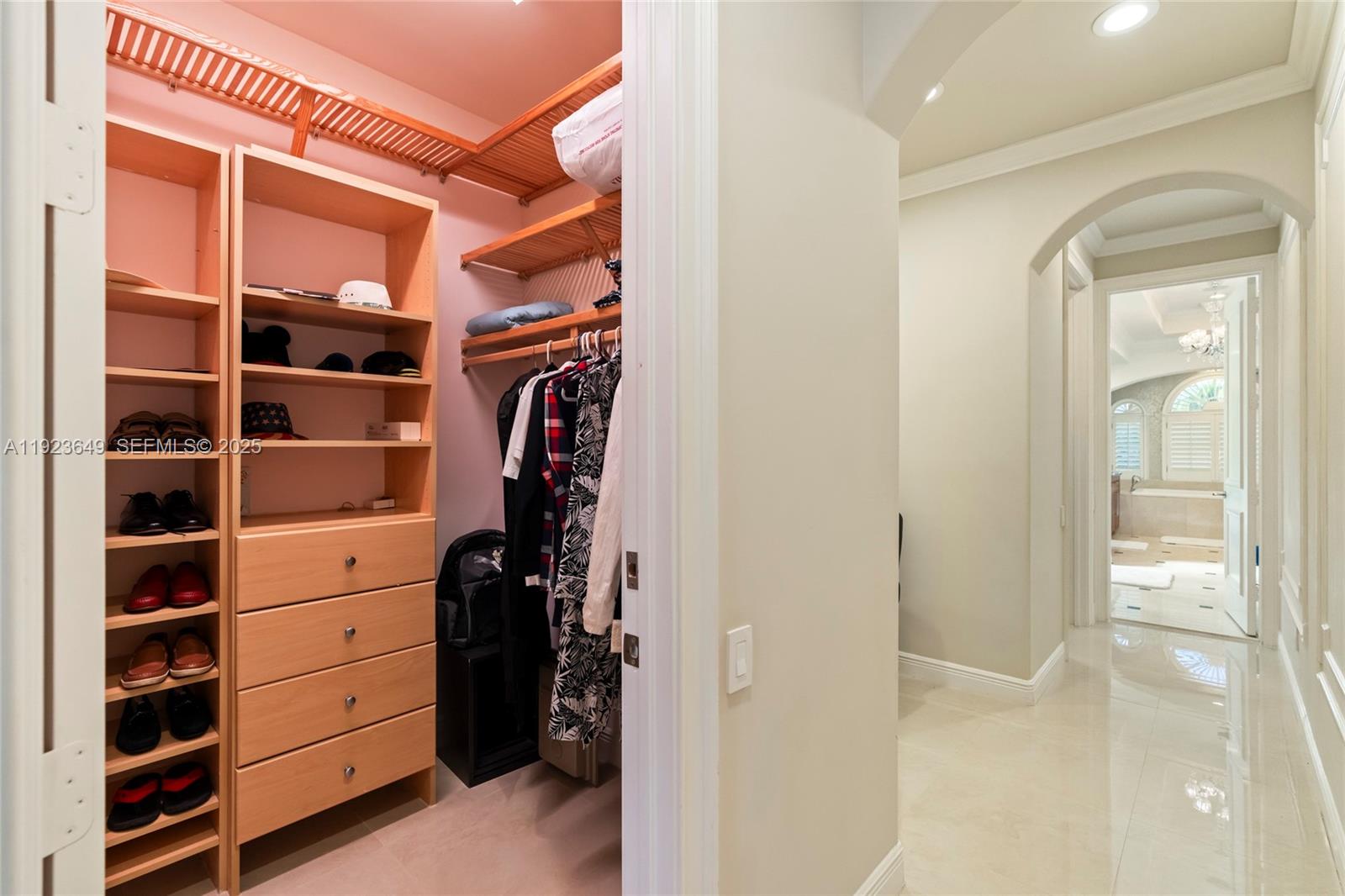 Photo of 1555 Windjammer Way (1555), Hollywood, Florida, 33019 -