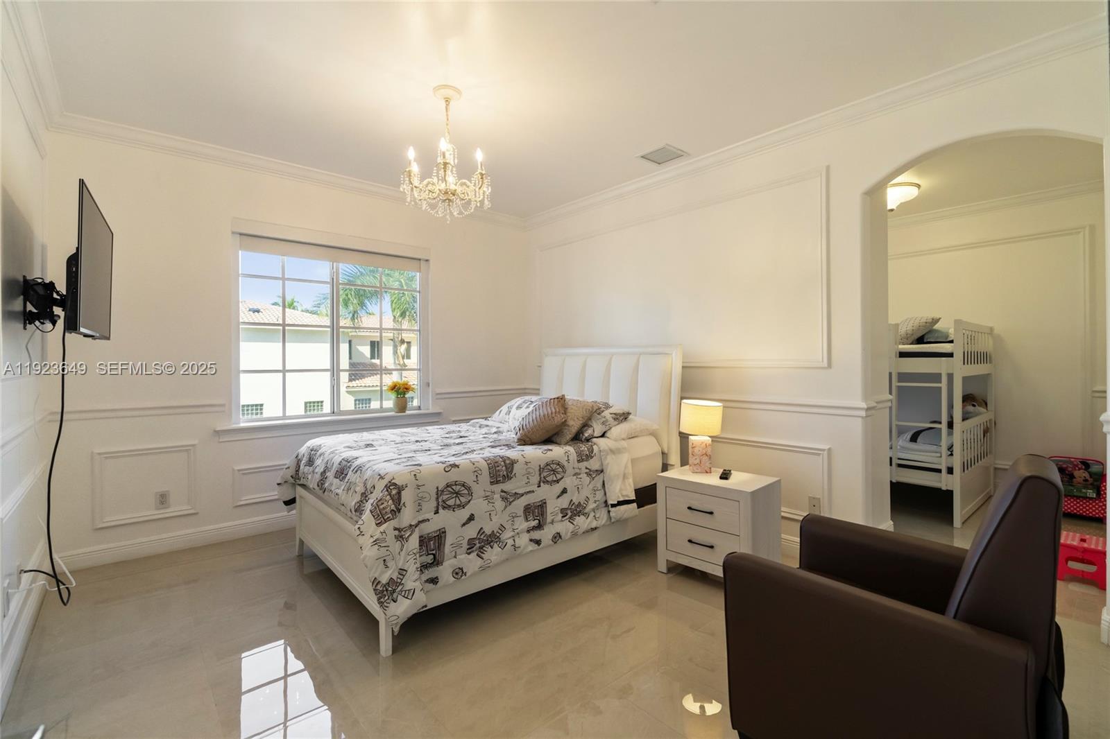 Photo of 1555 Windjammer Way (1555), Hollywood, Florida, 33019 -