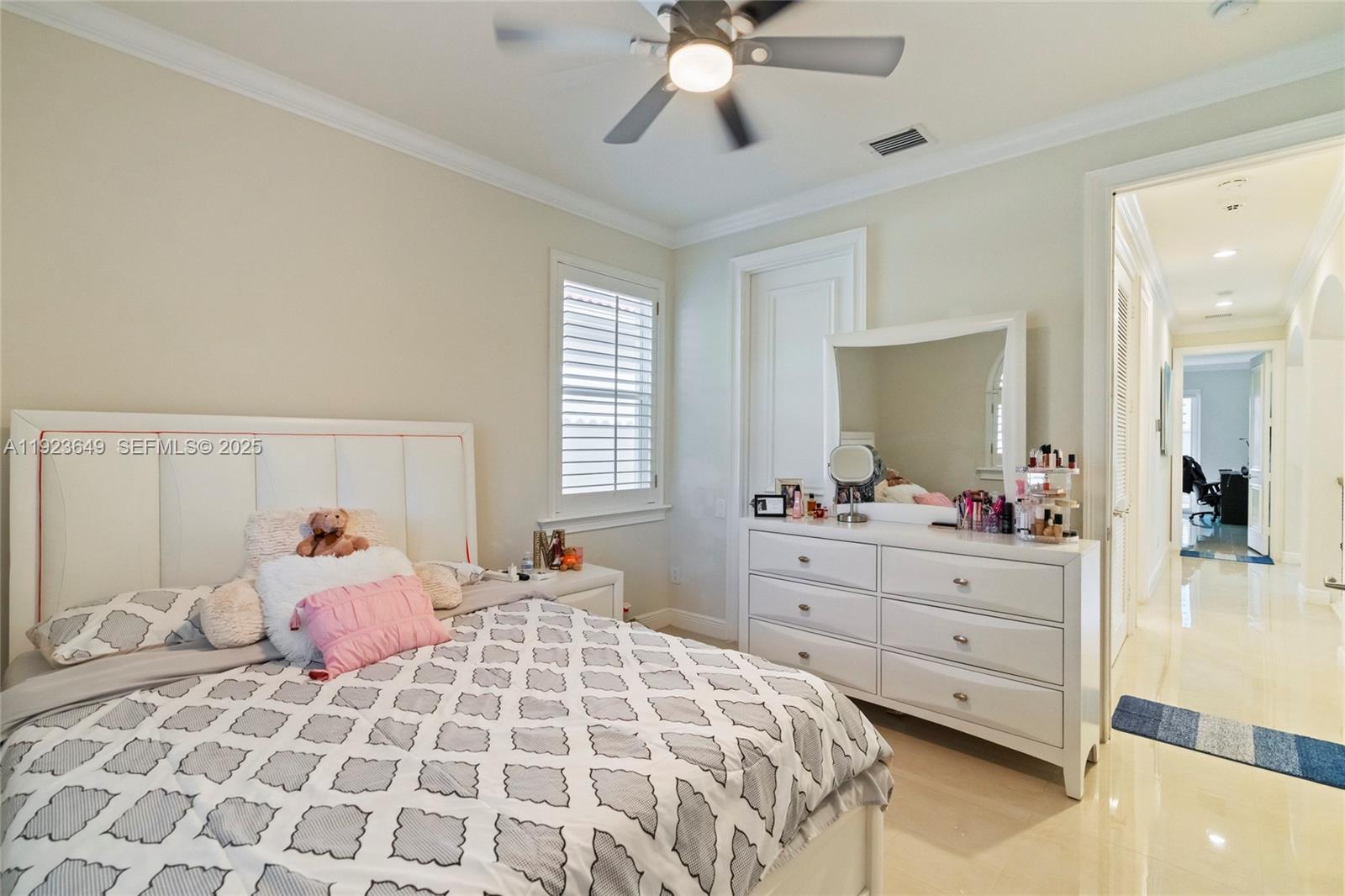 Photo of 1555 Windjammer Way (1555), Hollywood, Florida, 33019 -