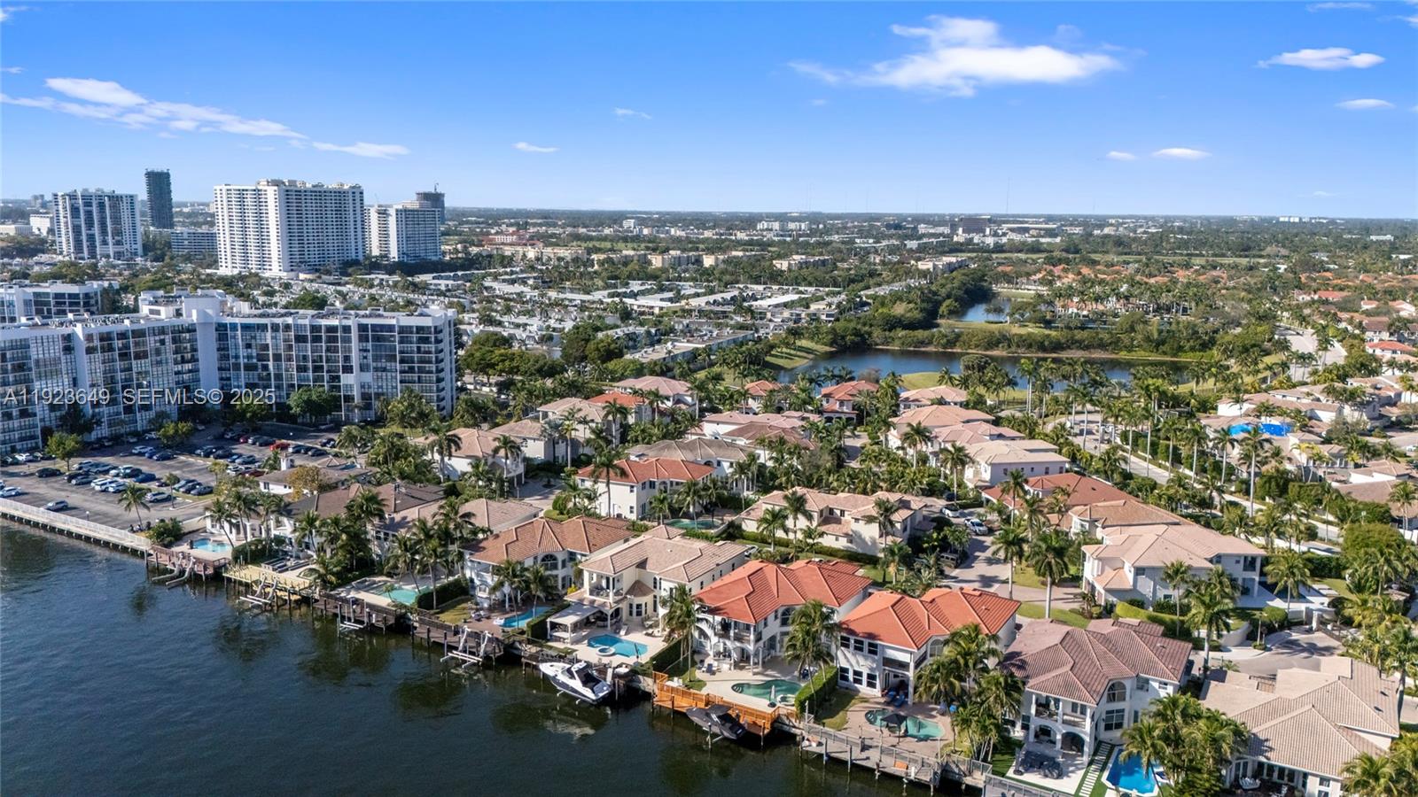 Photo of 1555 Windjammer Way (1555), Hollywood, Florida, 33019 -