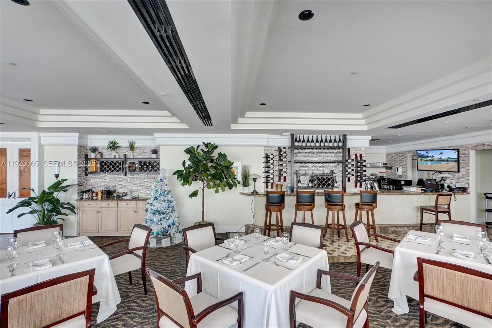 Photo of 10101 Collins Ave  #17A, Bal Harbour, Florida, 33154 - Restaurant