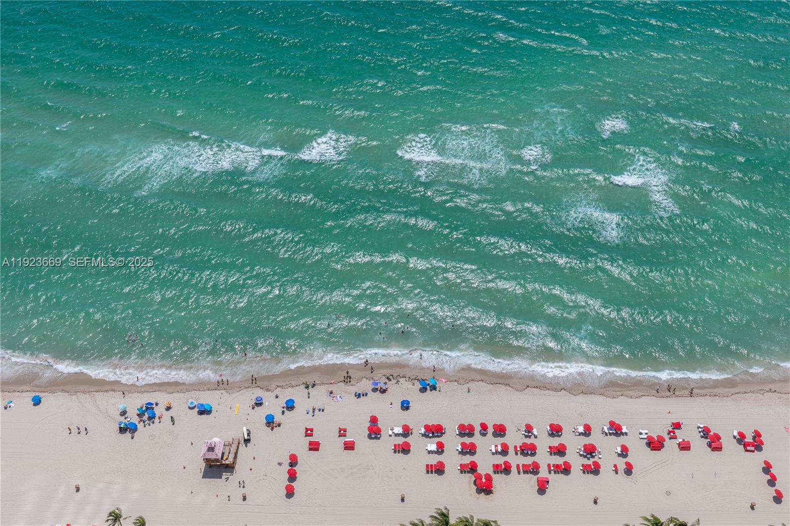 PH4701 6 / 7 5672 sq. ft. $ 2025-12-02 0 Photo