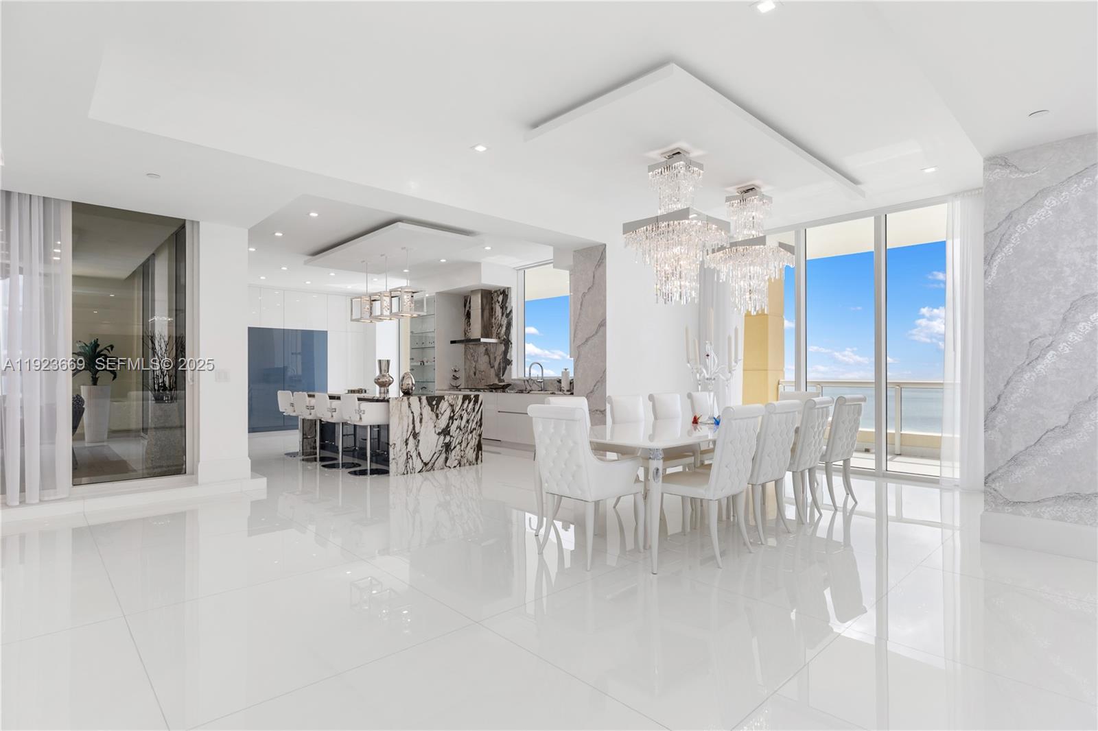 PH4701 6 / 7 5672 sq. ft. $ 2025-12-02 0 Photo