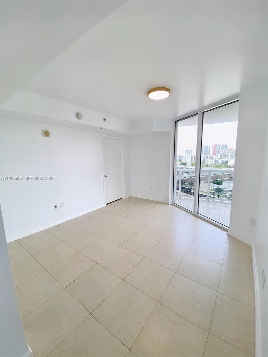 Photo of 17201 Collins Ave #1009, Sunny Isles Beach, Florida, 33160 -