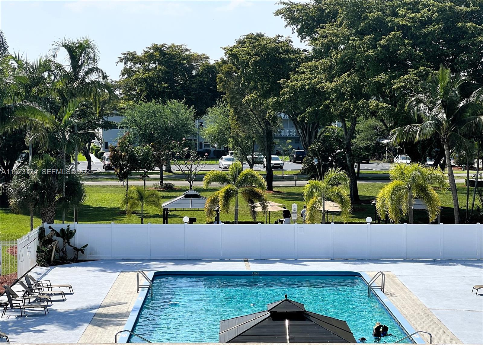 408 2 / 2 992 кв.футов $ 2025-12-02 0 Фото