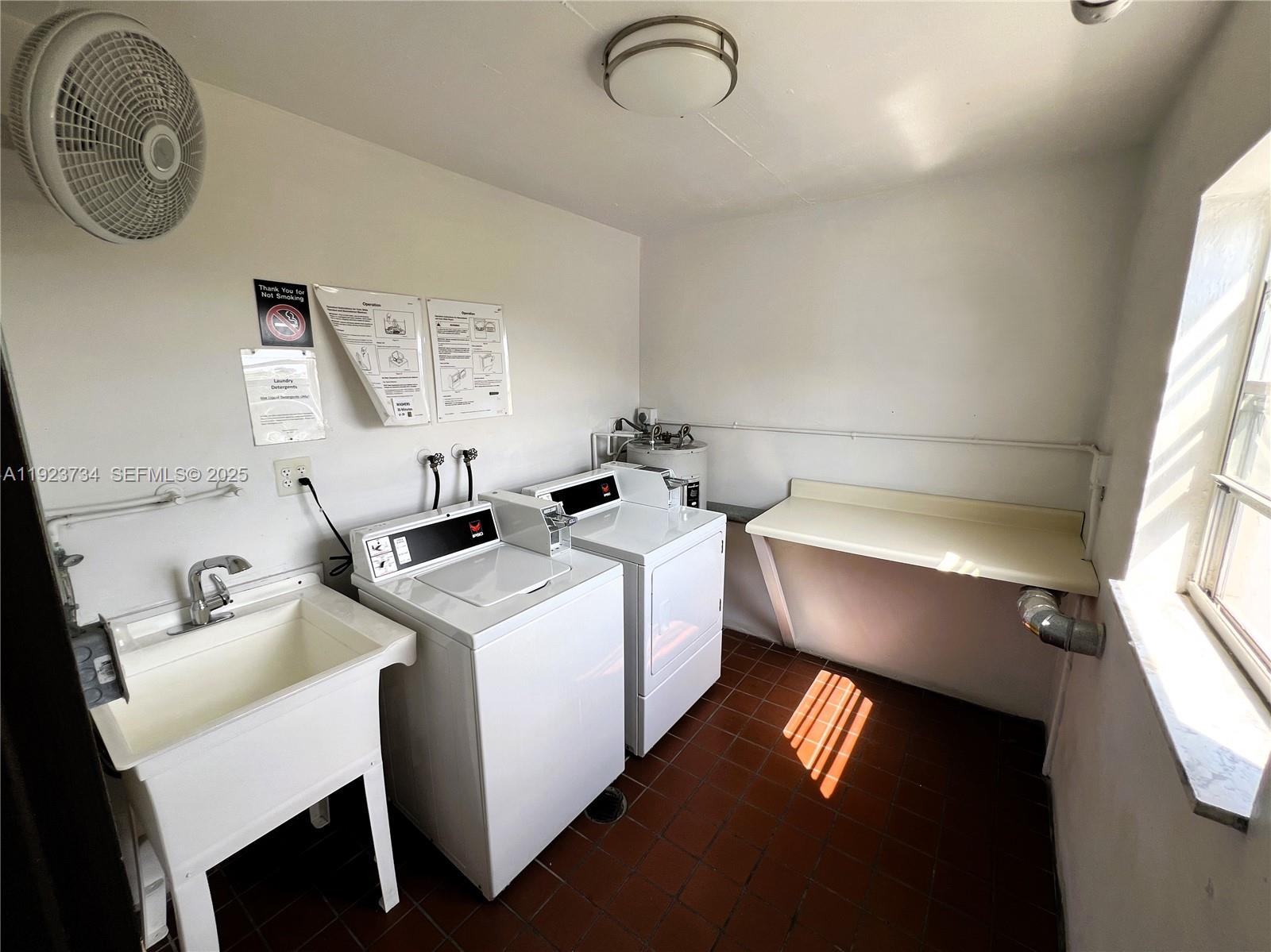 408 2 / 2 992 кв.футов $ 2025-12-02 0 Фото