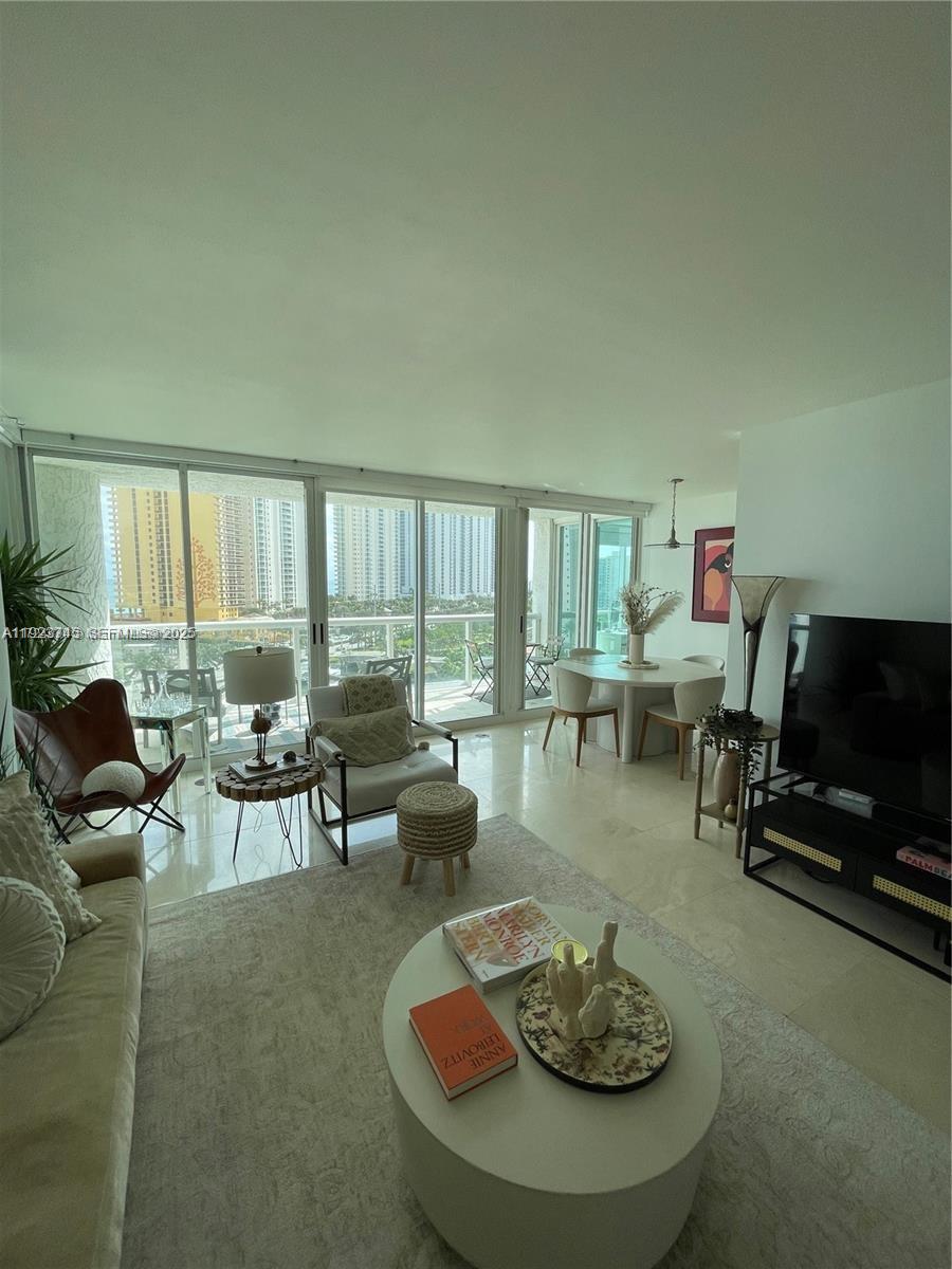 Photo of 16400 Collins Ave  #942, Sunny Isles Beach, Florida, 33160 - 