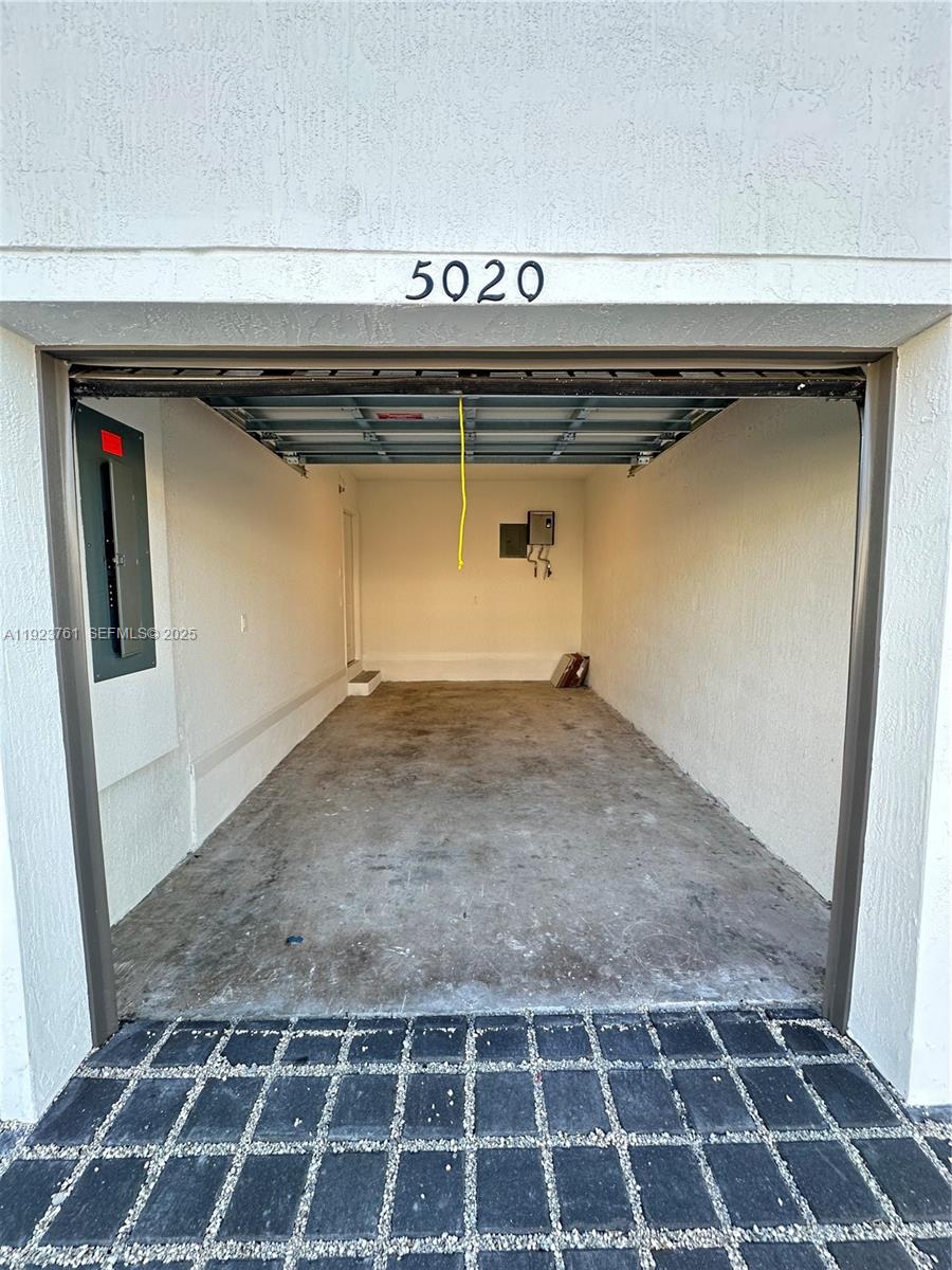 5020 3 / 3 1394 sq. ft. $ 2025-12-02 0 foto