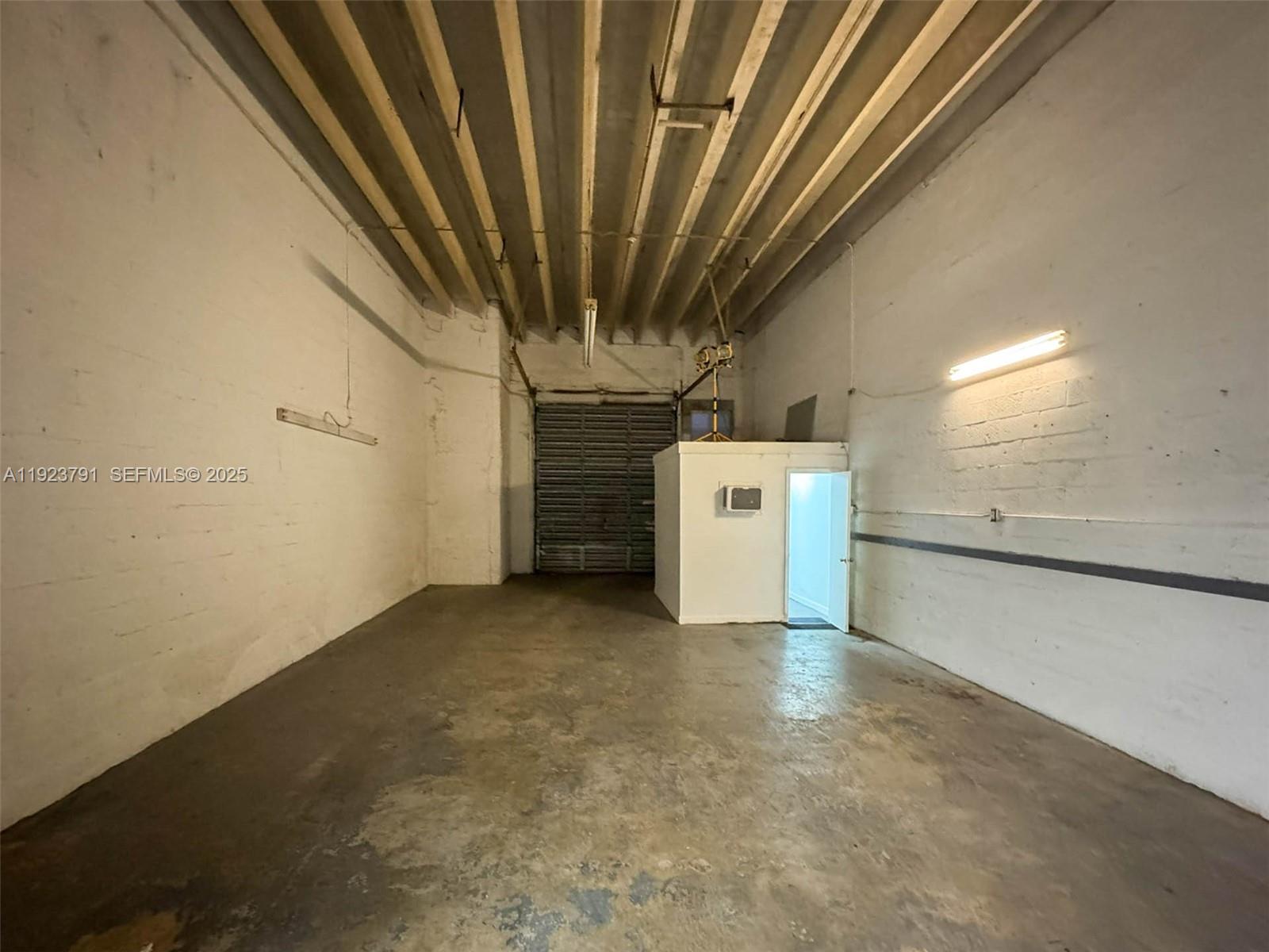 See details 4662 / sq. ft. $ 2025-12-02 0 Photo