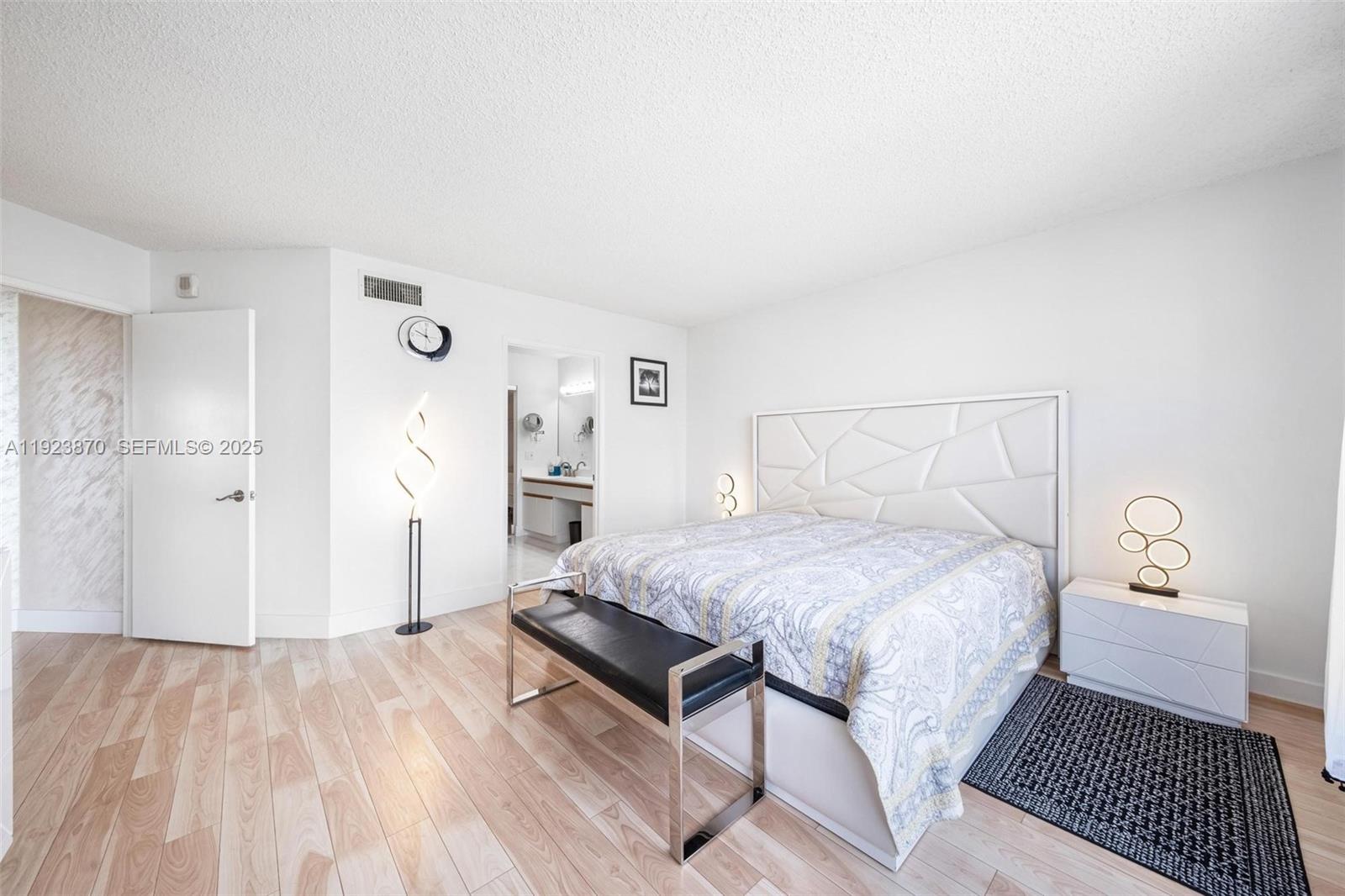 Photo of 3400 192nd St  #1808, Aventura, Florida, 33180 - 