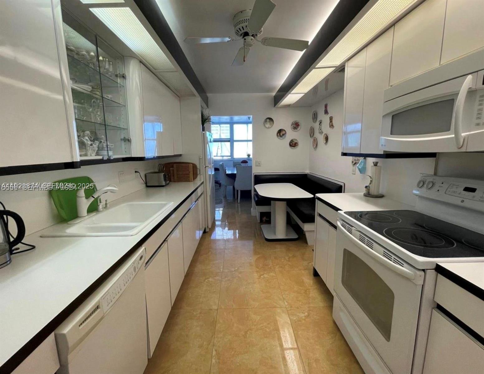 Photo of 1890 Ocean Dr  #702, Hallandale Beach, Florida, 33009 - 