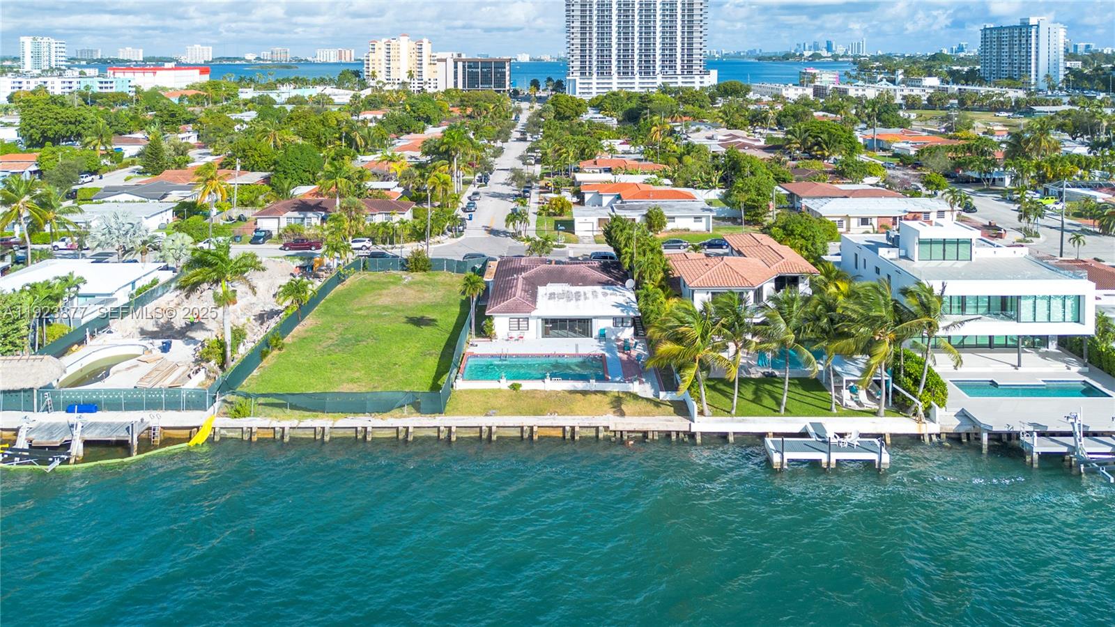 See details / sq. ft. $ 2025-12-02 0 Photo