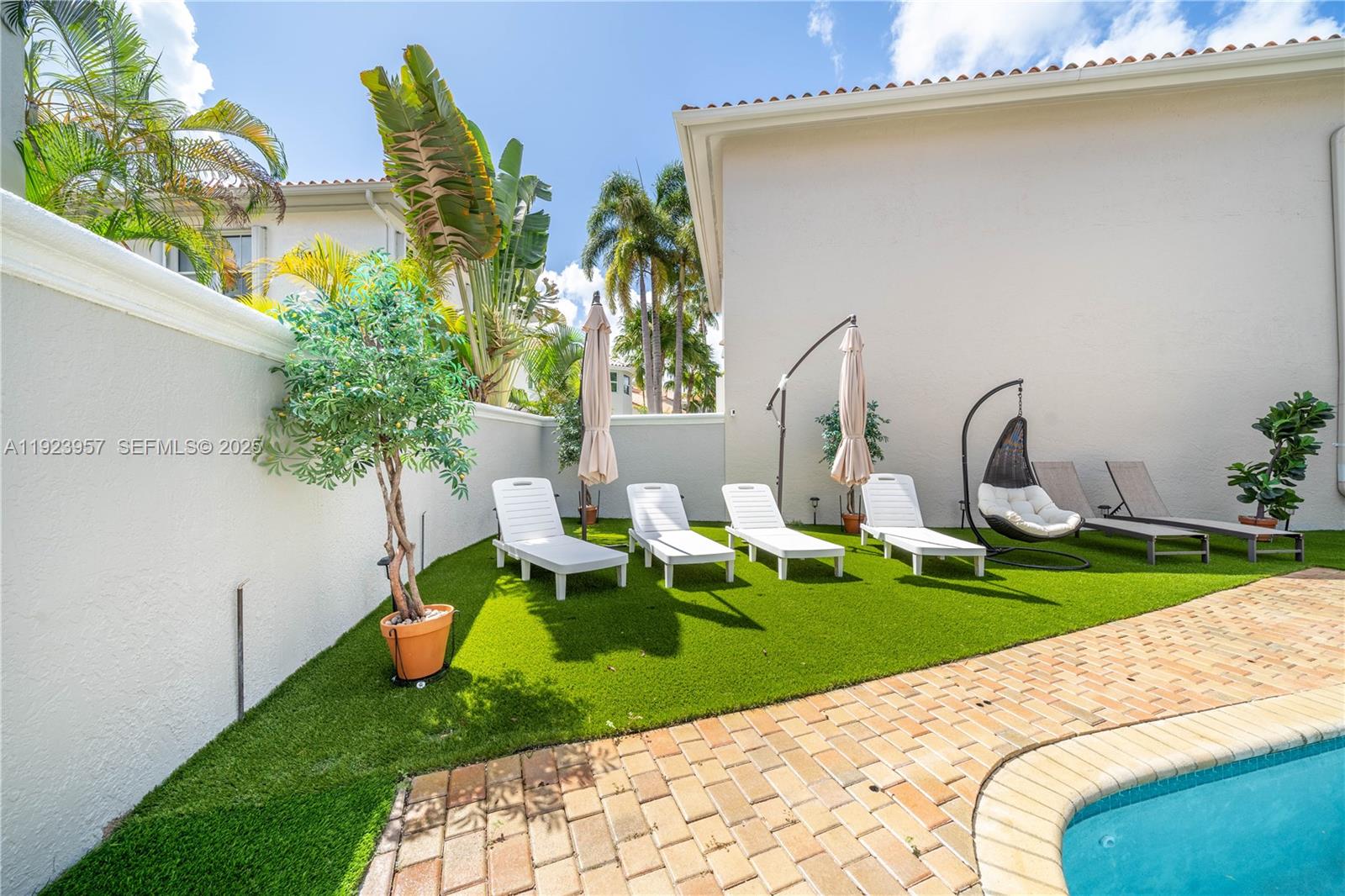 Photo of 1547 Mariner Way (1547), Hollywood, Florida, 33019 -