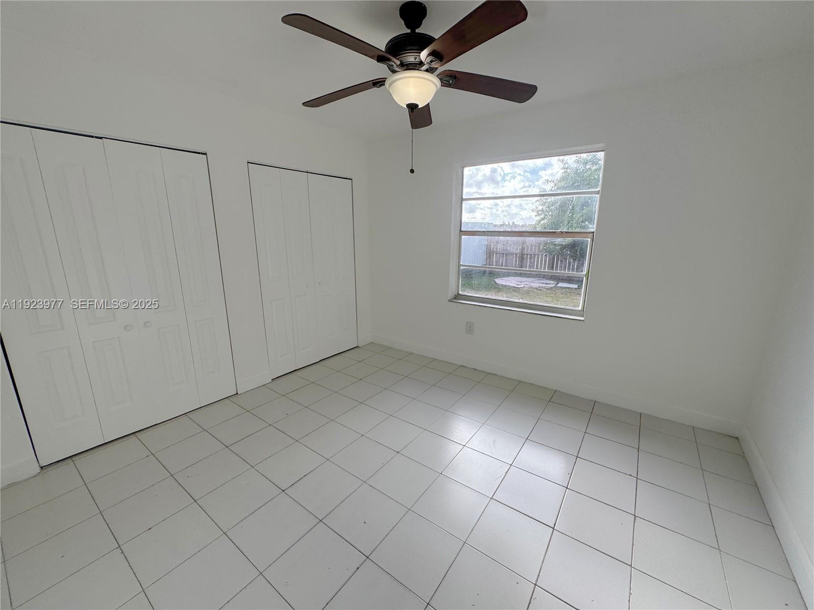 See details / 3064 sq. ft. $ 2025-12-02 0 Photo