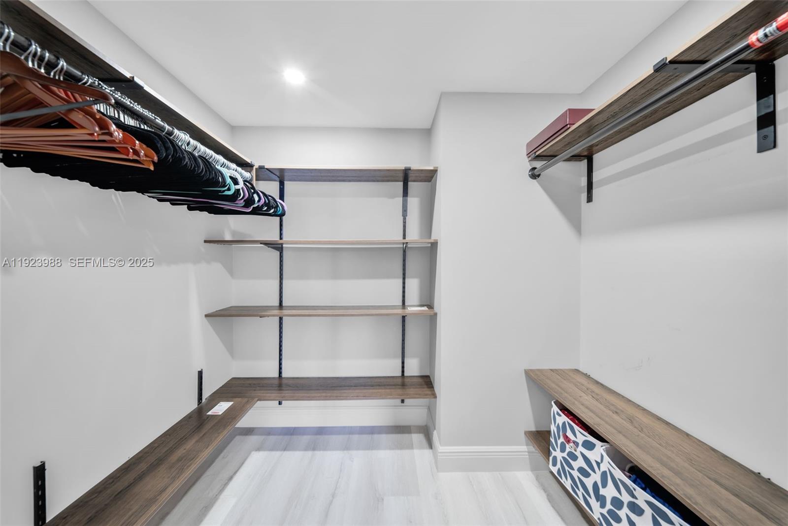 Photo of 707 27th Ave  (707), Hallandale Beach, Florida, 33009 - 