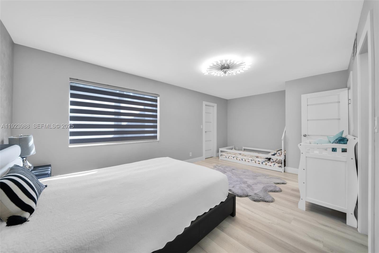 Photo of 707 27th Ave  (707), Hallandale Beach, Florida, 33009 - 