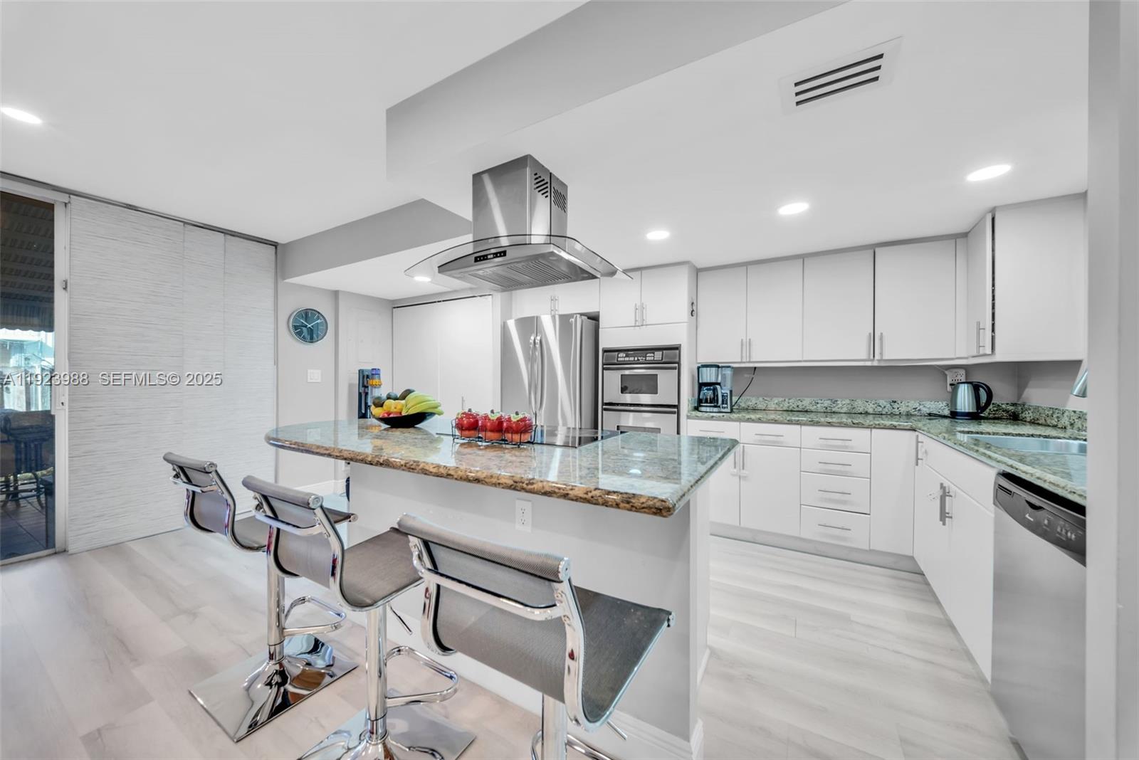 Photo of 707 27th Ave  (707), Hallandale Beach, Florida, 33009 - 