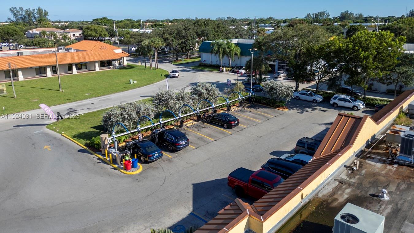   /   sq. ft. $ 2025-12-02 0 foto