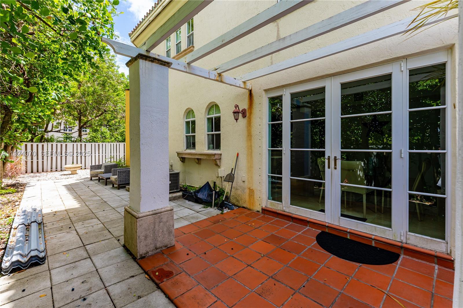 Photo of 18460 30th Ave  (18460), Aventura, Florida, 33160 - 