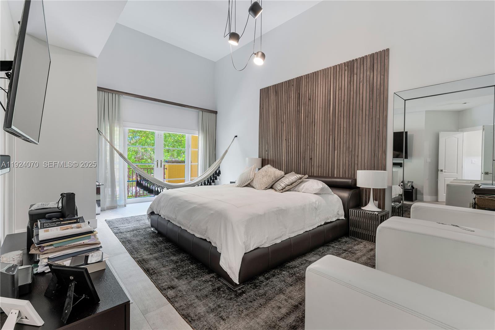 Photo of 18460 30th Ave  (18460), Aventura, Florida, 33160 - 