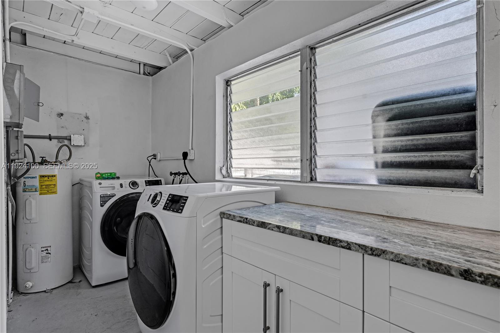 1730 3 / 2 1200 sq. ft. $ 2025-12-02 0 Photo