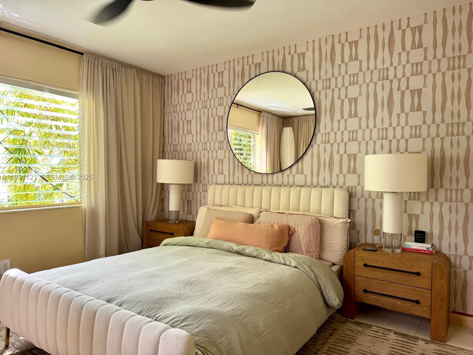 8-1127 1 / 1 600 sq. ft. $ 2025-12-02 0 foto