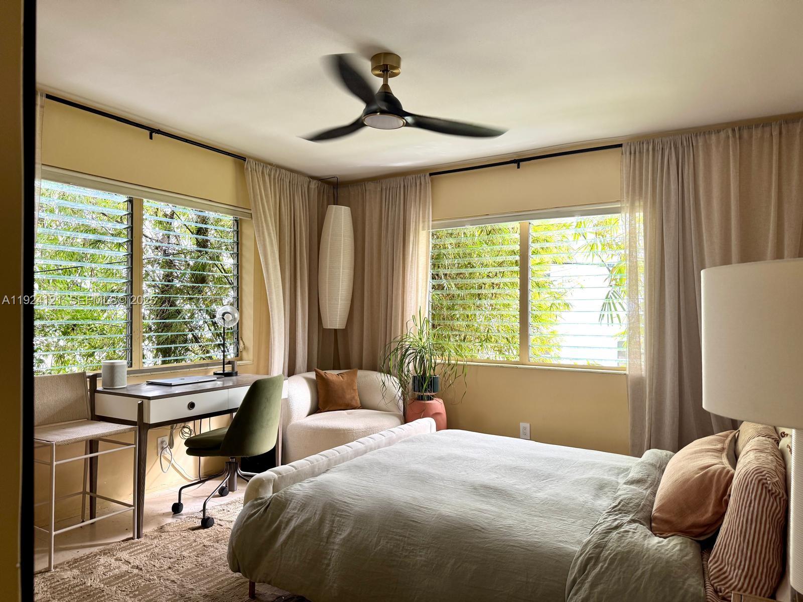 8-1127 1 / 1 600 sq. ft. $ 2025-12-02 0 foto