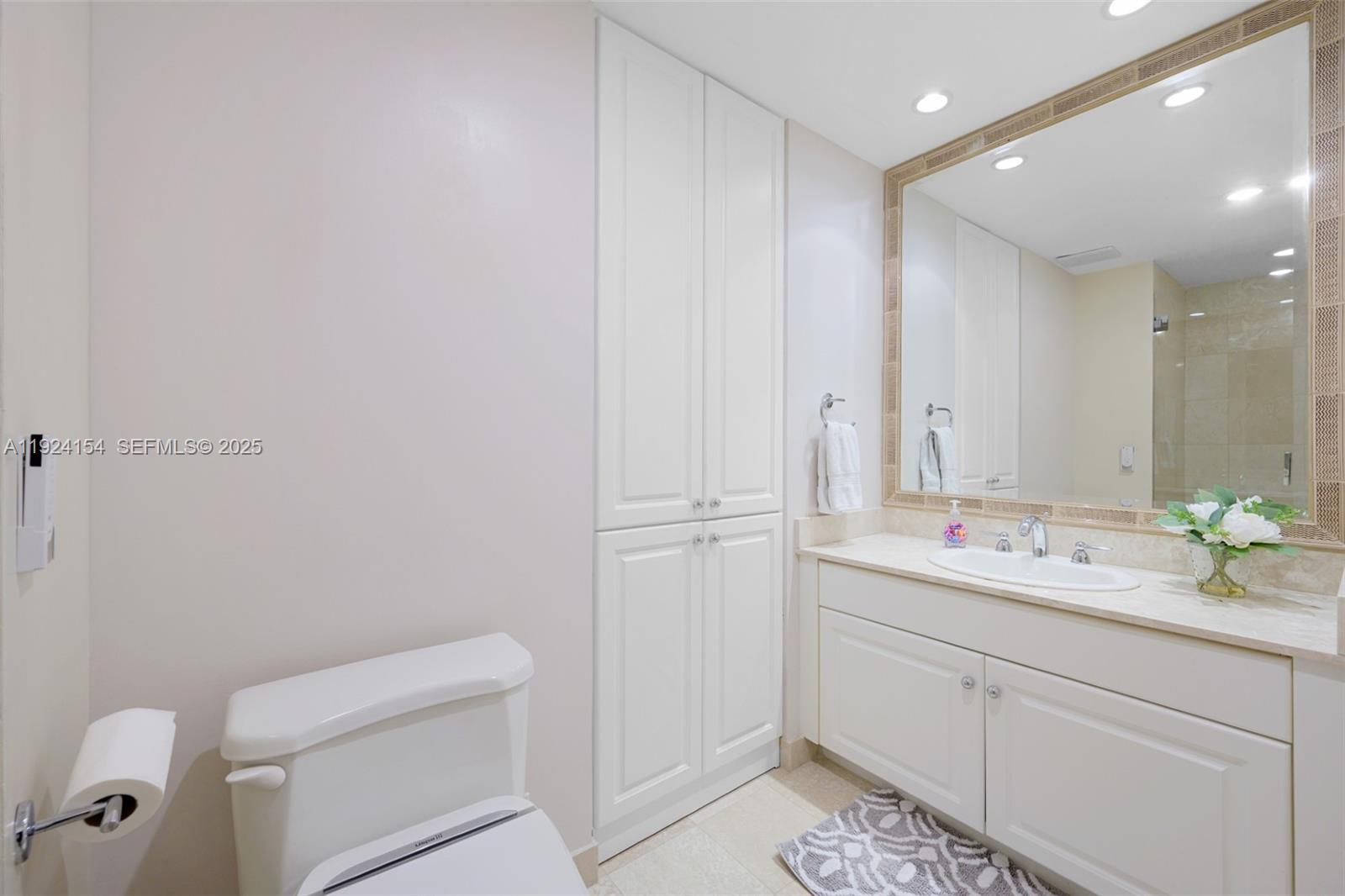 Photo of 3370 Hidden Bay Dr #1606, Aventura, Florida, 33180 -
