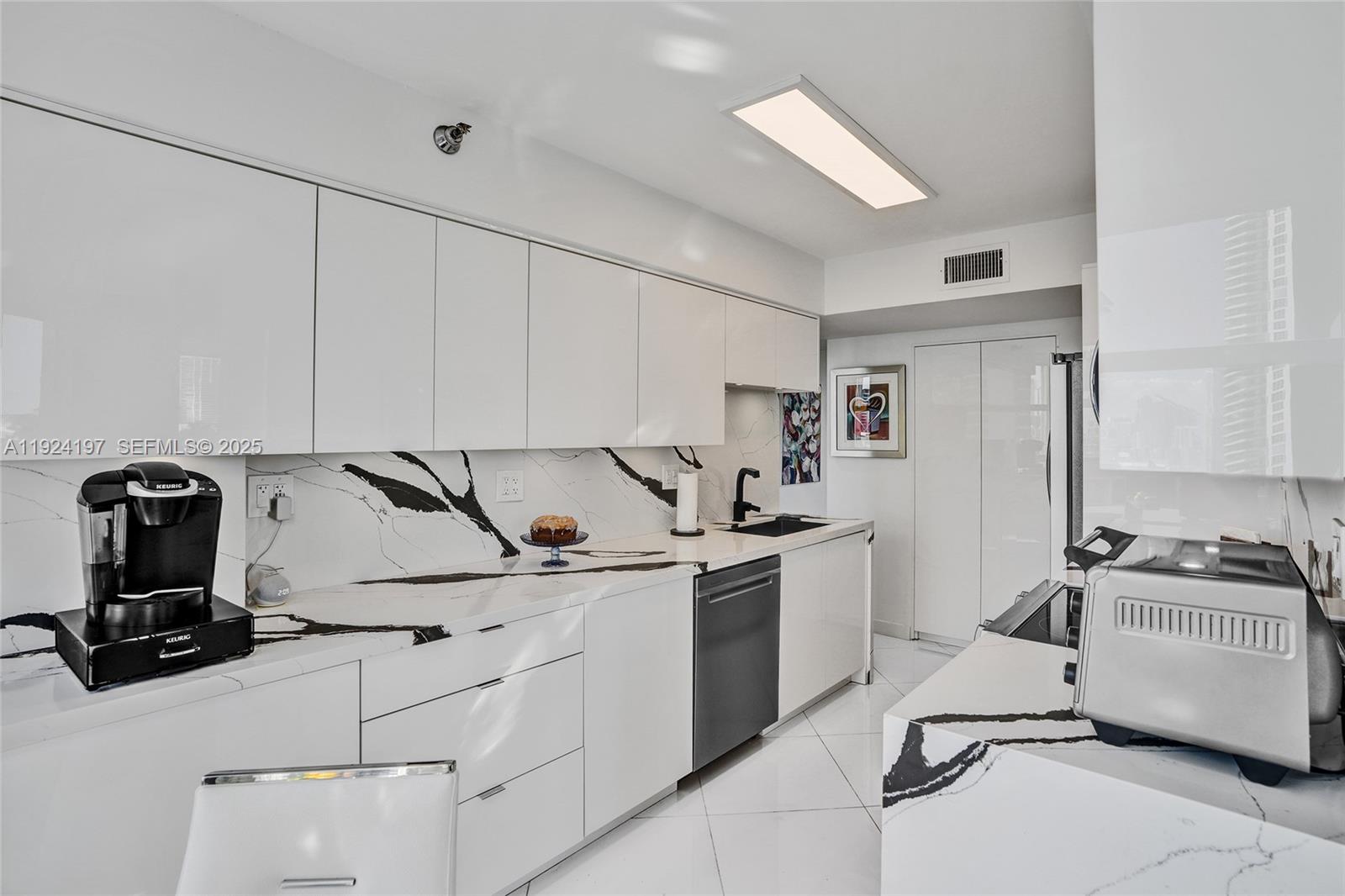 Photo of 3400 192nd St  #612, Aventura, Florida, 33180 - 