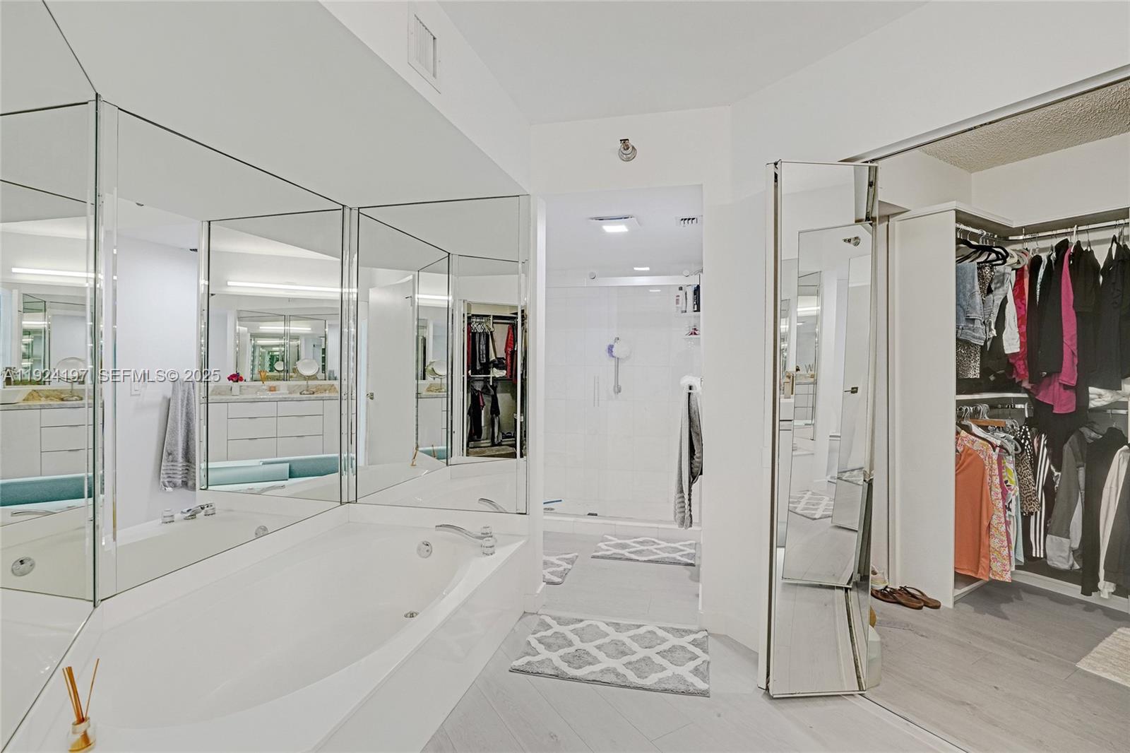 Photo of 3400 192nd St  #612, Aventura, Florida, 33180 - 