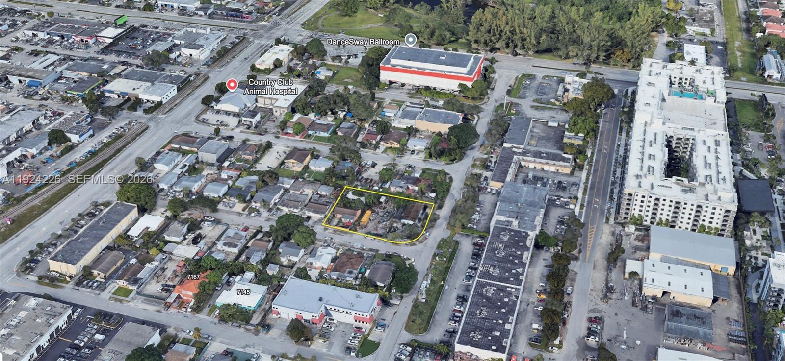   /   sq. ft. $ 2025-12-03 0 Photo