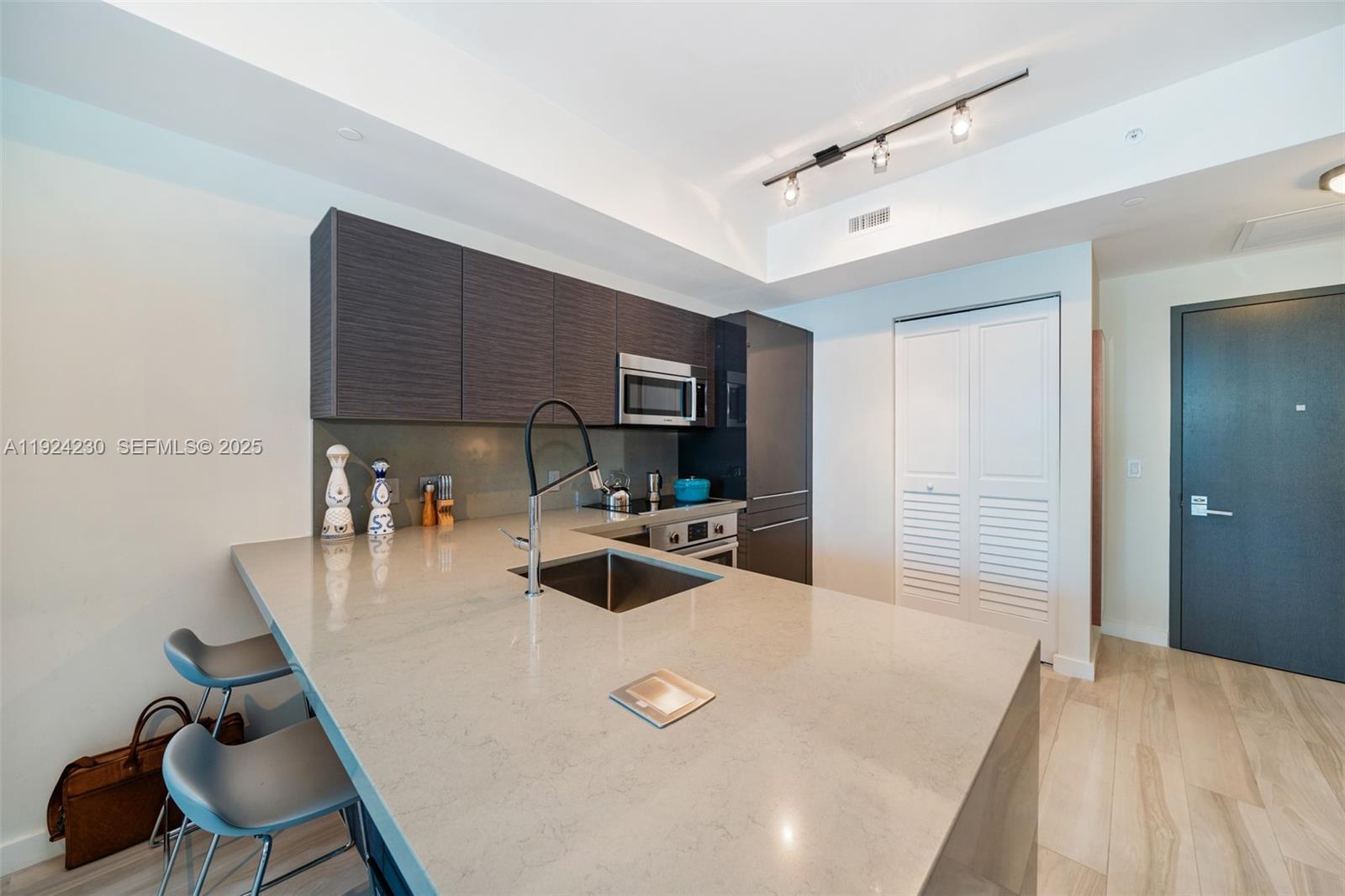 Photo of 1080 Brickell Ave #2706, Miami, Florida, 33131 -