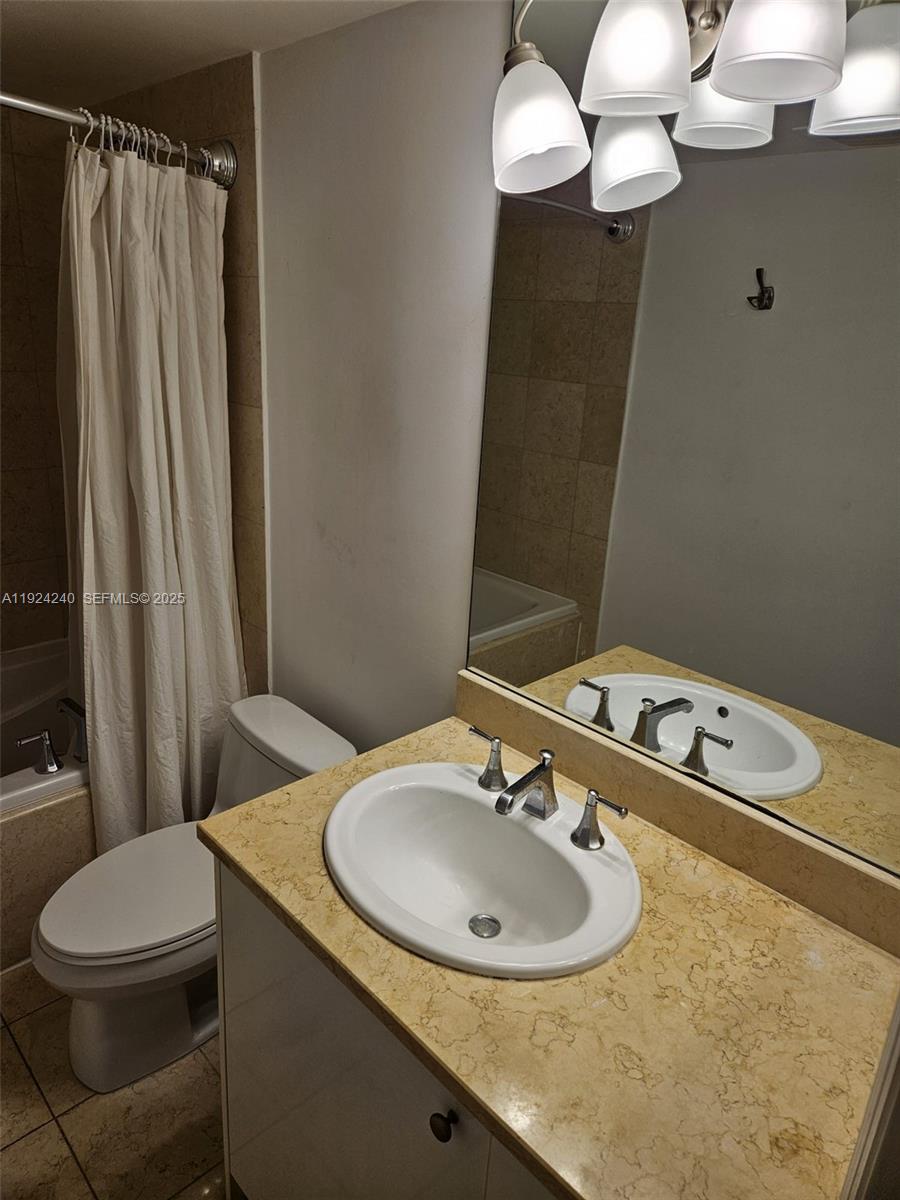 Photo of 20000 Country Club Dr  #302, Aventura, Florida, 33180 - 