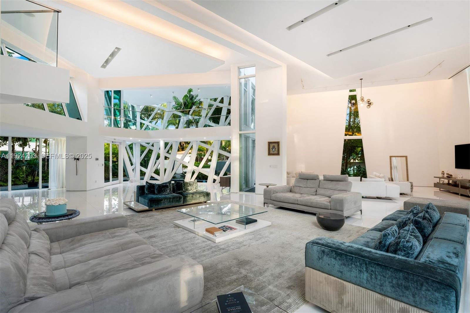 Photo of 480 Ocean Blvd  (480), Golden Beach, Florida, 33160 - 