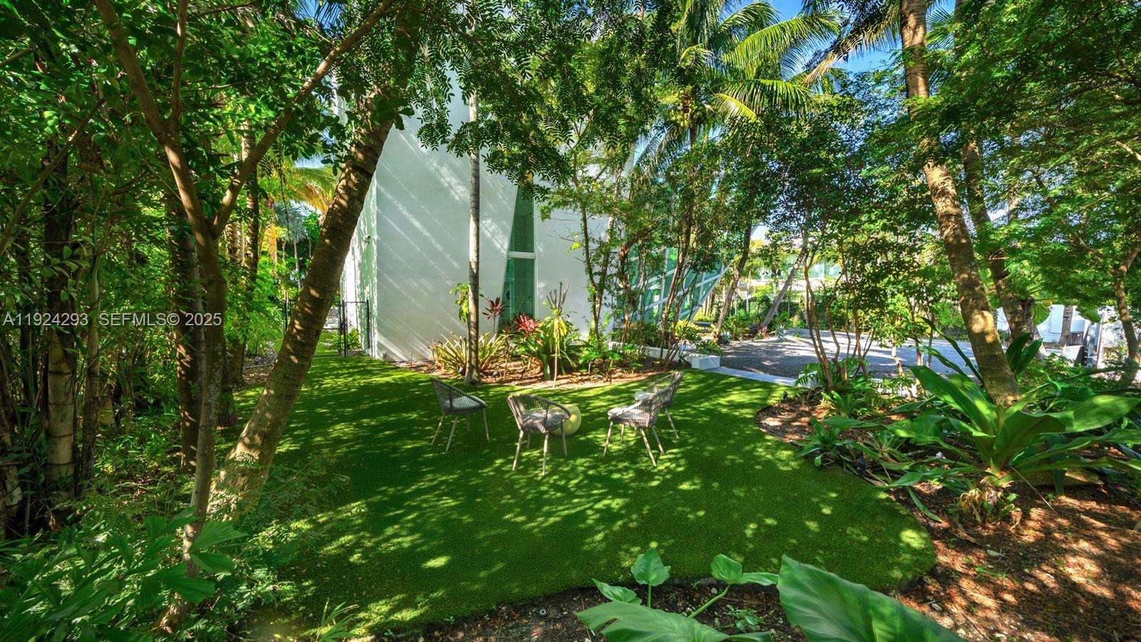 Photo of 480 Ocean Blvd  (480), Golden Beach, Florida, 33160 - 