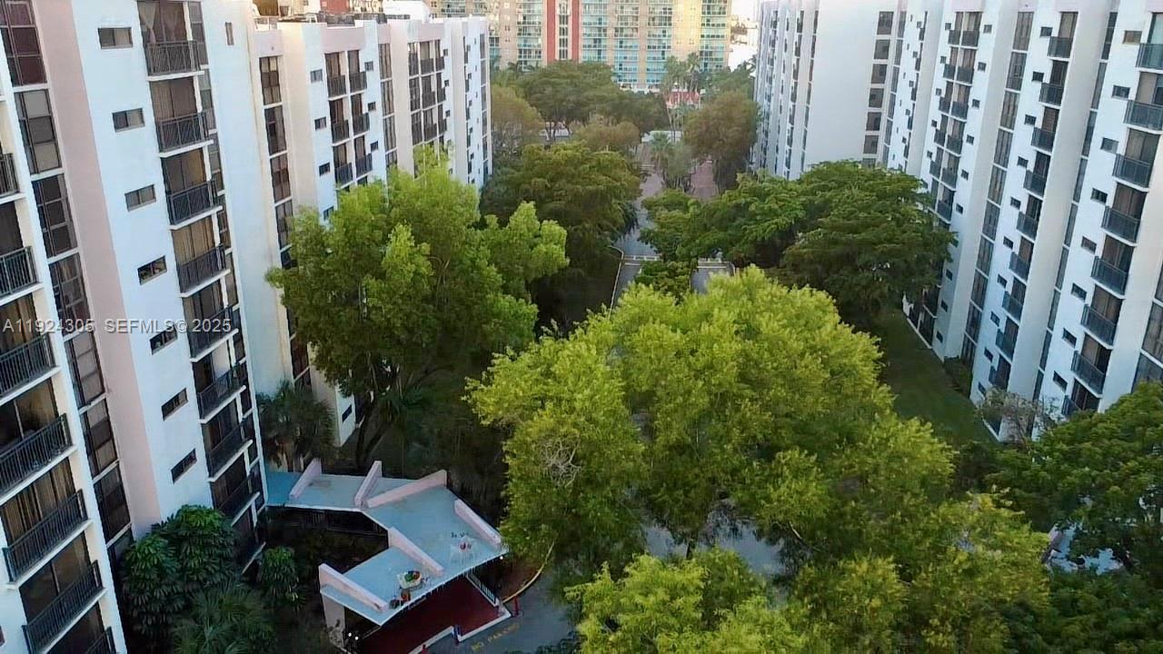 Photo of 16909 Bay Rd #504, Sunny Isles Beach, Florida, 33160 -