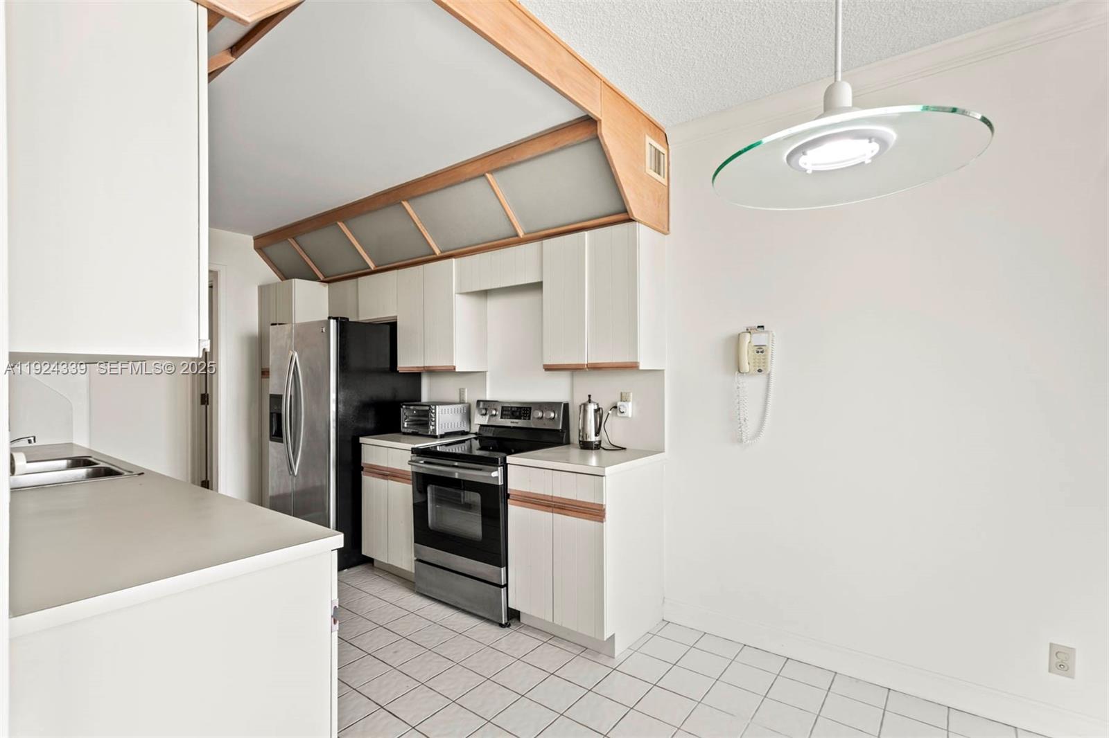 Photo of 19500 Turnberry Way  #26-C, Aventura, Florida, 33180 - 