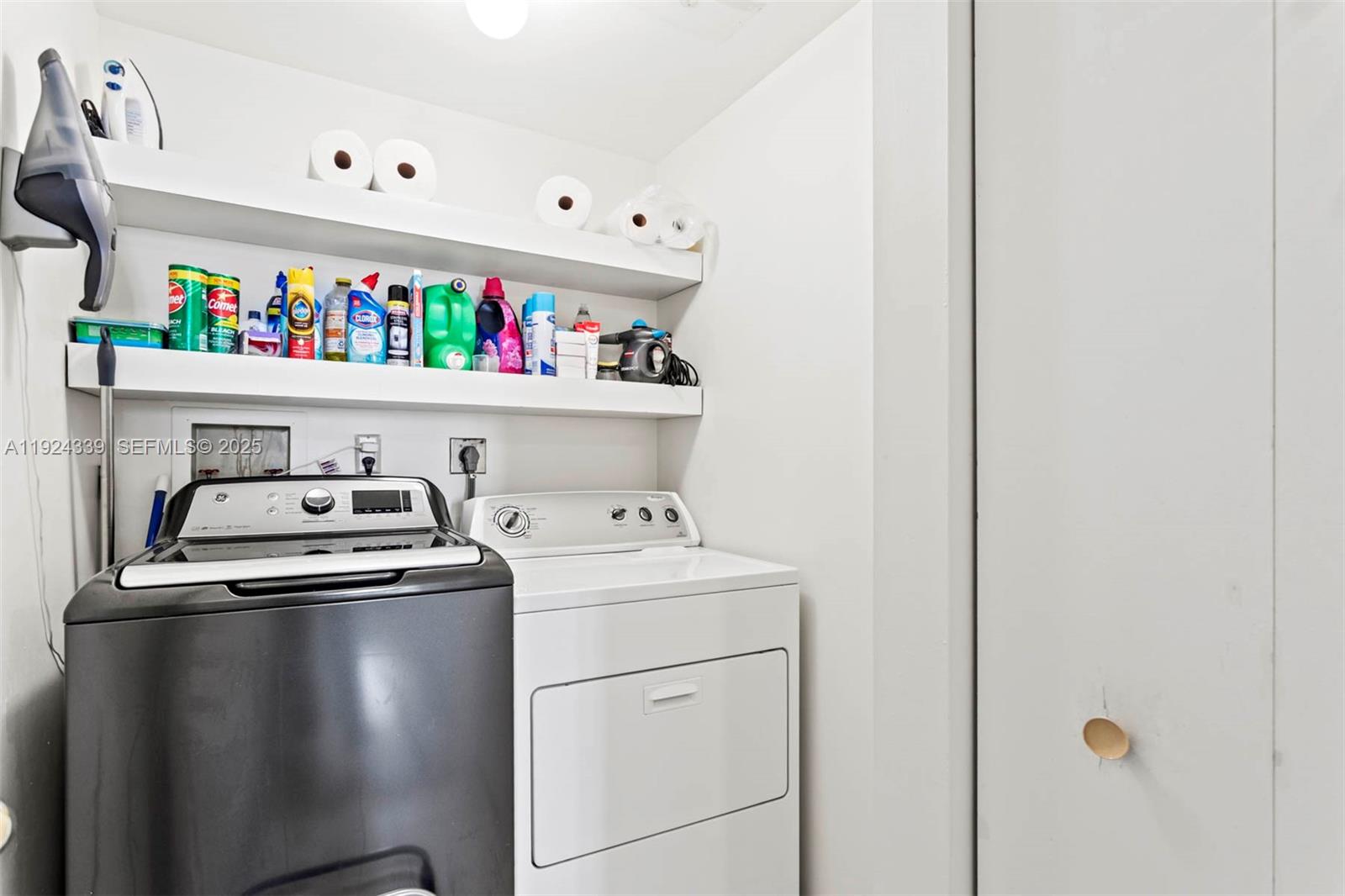 Photo of 19500 Turnberry Way  #26-C, Aventura, Florida, 33180 - 