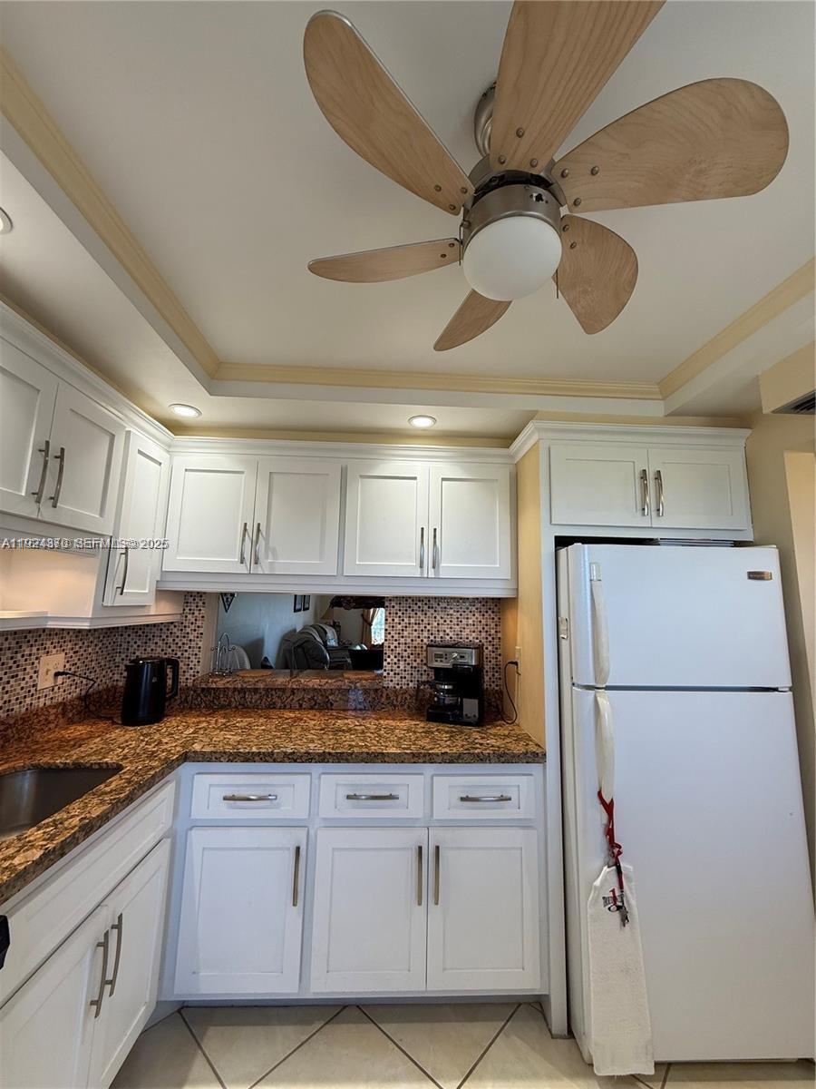 See details 511 2 / 2 992 sq. ft. $ 2025-12-03 0 Photo