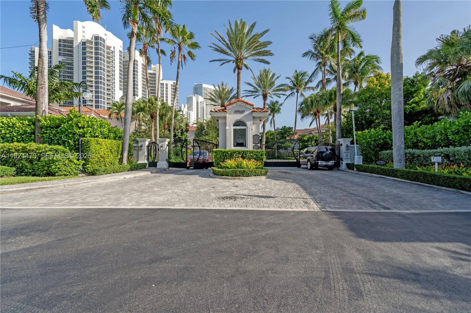 Photo of 3942 194th Ln (3942), Sunny Isles Beach, Florida, 33160 -
